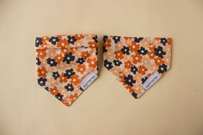 Bandana à fleurs d'automne